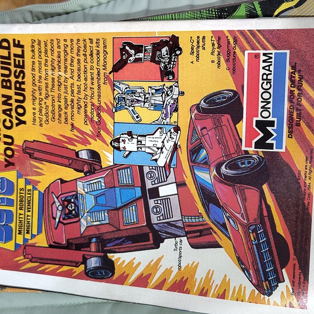 3 DC Comics Colorful Comic Books - Picture 3 of 7